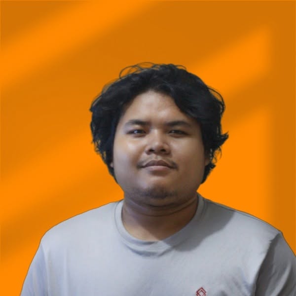Dhanik, automation and marketing specialist